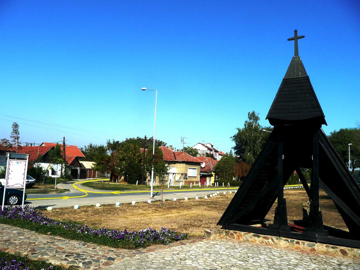 Senta Guest House Tisza Haz חדר תמונה